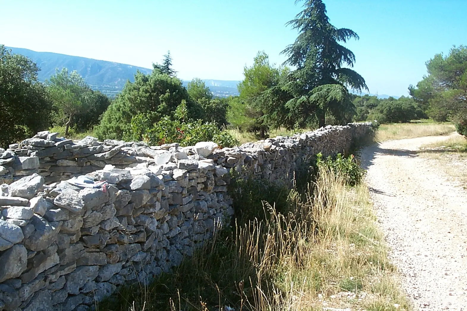 The 18th-century mur de la peste (plague wall), Provence